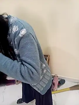 Snapshot of sexy_shital chatting on January 13, 3:45 am sexy shital online show from January 13, 3:45 am