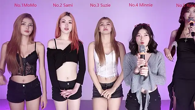 Snapshot of G-Velvet chatting on March 8, 4:22 pm G-Velvet online show from March 8, 4:22 pm