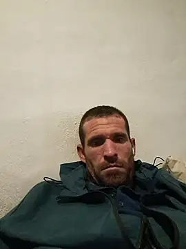 Snapshot of Good1Good4 chatting on December 19, 9:11 pm Good1Good4 online show from December 19, 9:11 pm