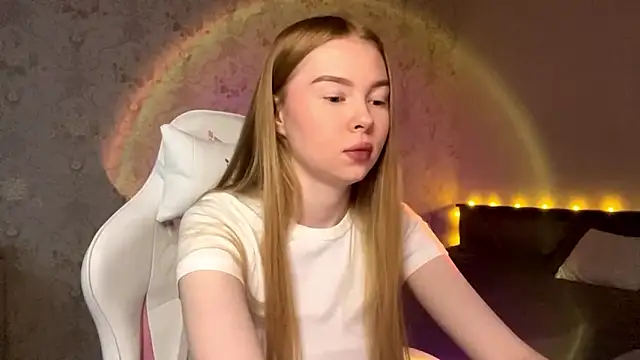 LumiSun online show from February 5, 7:29 pm