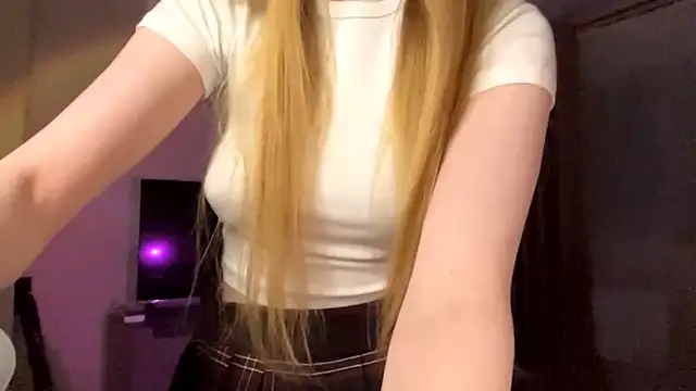 LumiSun online show from February 20, 7:47 pm