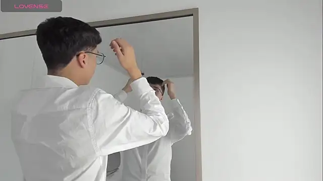 JoshClaarktt online show from April 7, 4:02 am