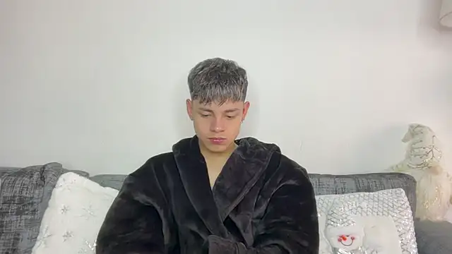 Snapshot of Andy_Belier23 chatting on January 15, 1:59 pm Andy Belier23 online show from January 15, 1:59 pm