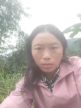 Snapshot of Yu_Ethnicgirl chatting on January 8, 6:16 am Yu Ethnicgirl online show from January 8, 6:16 am