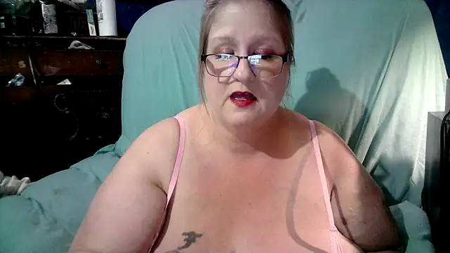 jade-belle online show from May 8, 6:52 am