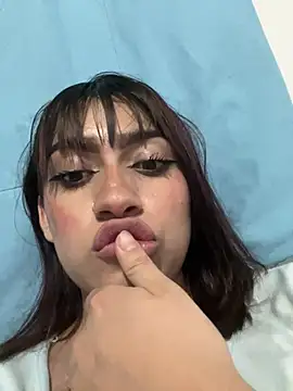 MissCutte  online show from January 16, 6:28 am