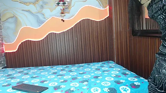 monicamoon303av online show from December 22, 12:35 pm