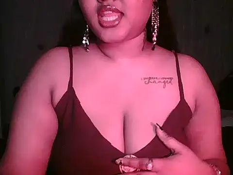 Snapshot of sonal-6 chatting on March 17, 6:55 pm sonal-6 online show from March 17, 6:55 pm