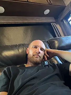 Snapshot of SparkledExtern chatting on February 21, 8:43 pm SparkledExtern online show from February 21, 8:43 pm