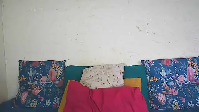 Miss-Sadeh online show from January 17, 9:25 am