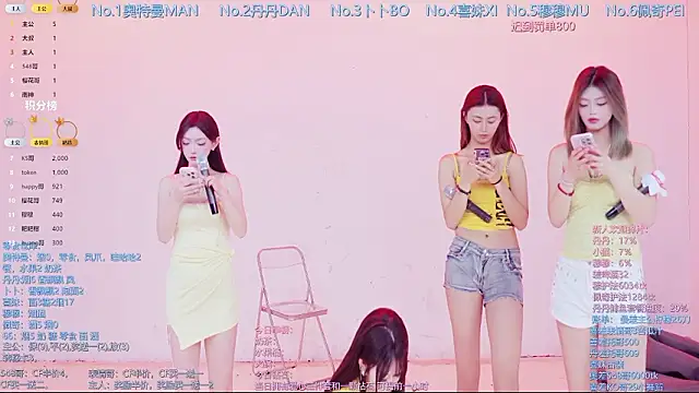 Luckygirls-339 online show from February 28, 10:44 pm