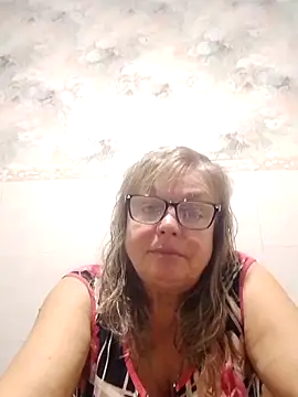 LinaLight88 online show from February 1, 8:40 pm