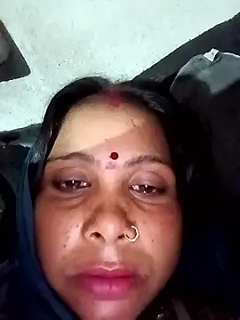 Snapshot of Shreya_pandit chatting on January 8, 11:18 pm Shreya pandit online show from January 8, 11:18 pm