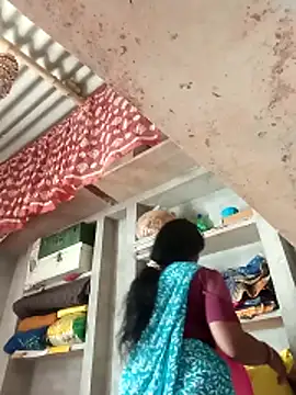 Shreya pandit online show from April 6, 6:47 am