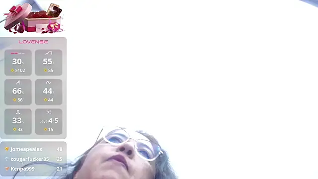 Snapshot of paola_xm chatting on February 26, 12:14 pm paola xm online show from February 26, 12:14 pm
