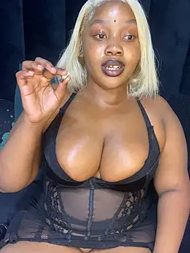 THICKBARBIE32 online show from July 8, 9:19 pm
