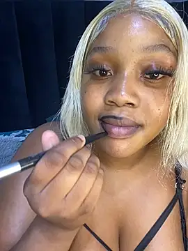 THICKBARBIE32 online show from July 10, 8:11 pm