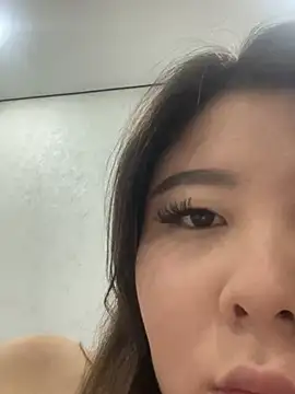 Sarah2127 online show from February 20, 12:05 pm