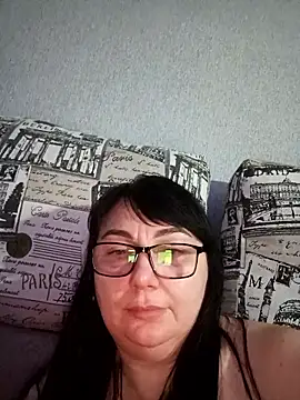 Snapshot of MariSwan222 chatting on January 5, 6:33 pm MariSwan222 online show from January 5, 6:33 pm