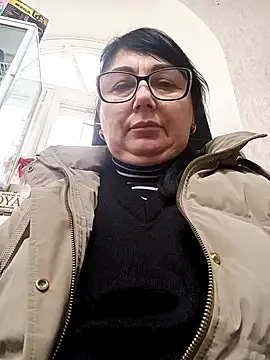 Snapshot of MariSwan222 chatting on January 7, 7:44 am MariSwan222 online show from January 7, 7:44 am