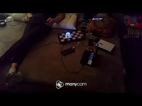 SnappedHagfish online show from April 4, 11:24 pm