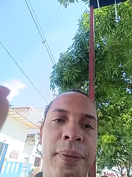 juanatransposada online show from June 17, 7:04 pm