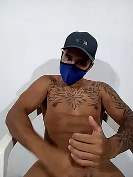 Snapshot of Felipe4848 chatting on March 22, 2:37 am Felipe4848 online show from March 22, 2:37 am