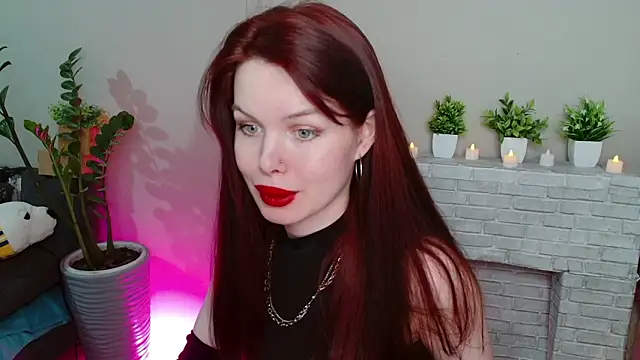 hot neighbor online show from February 17, 6:47 pm