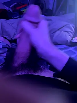 beastjohnson online show from December 22, 10:56 am