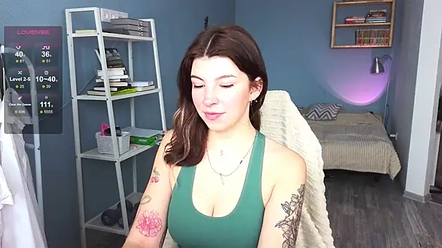 Snapshot of BlushKira chatting on February 26, 8:57 am BlushKira online show from February 26, 8:57 am