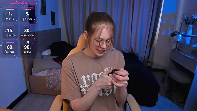 Alison Doody online show from April 4, 7:50 am