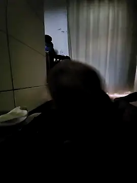 marreta240675 online show from March 4, 10:21 am