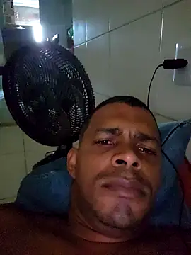 marreta240675 online show from March 5, 10:33 am