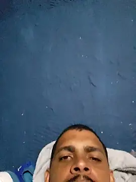 marreta240675 online show from April 10, 8:52 am