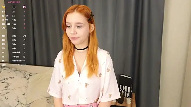 ArethaKofa online show from January 6, 3:05 pm