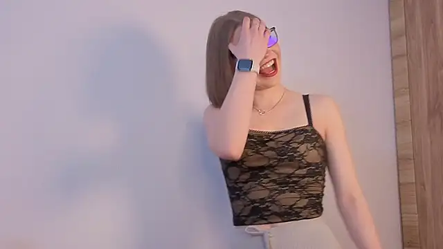 JeaneneWoltz online show from March 2, 6:04 pm