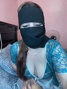 farawla-00 online show from April 8, 10:10 pm