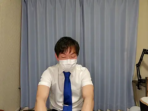 sweets danshi online show from April 15, 12:45 pm