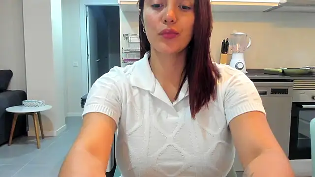 lara beker online show from May 22, 8:47 pm