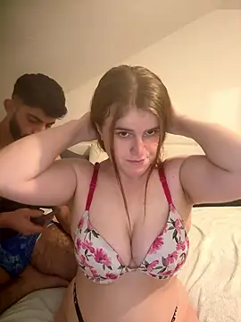 daddysgirly003 online show from January 13, 9:42 pm