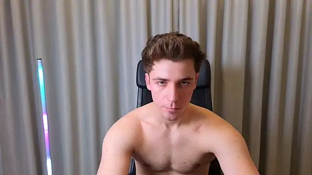 KellenWest online show from March 21, 5:23 am