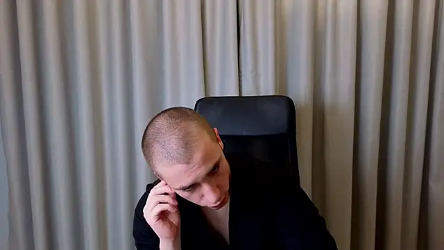 KellenWest online show from April 8, 4:23 am