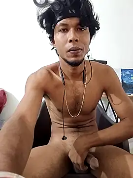 Advikk GSH online show from April 3, 8:01 am