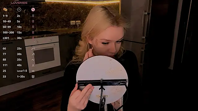 my liss online show from April 17, 5:49 pm