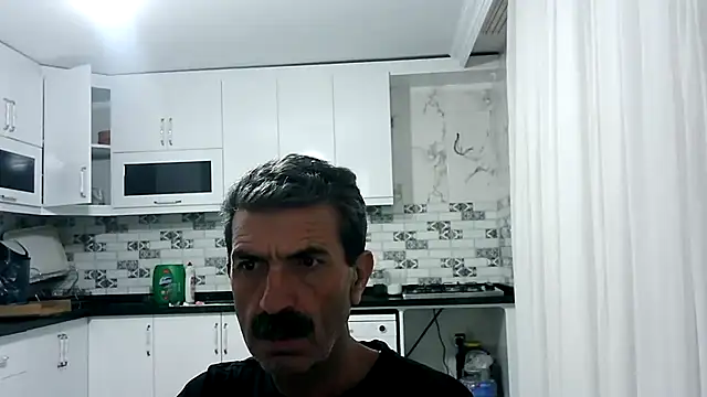 Snapshot of kobra21turki chatting on May 15, 10:28 pm kobra21turki online show from May 15, 10:28 pm