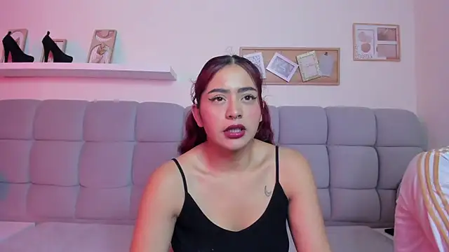 Snapshot of Ela_Sammy chatting on January 17, 3:22 am Ela Sammy online show from January 17, 3:22 am