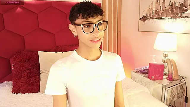 Owen JP online show from April 12, 3:11 am