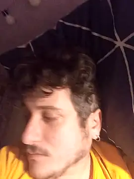 Snapshot of damslebambou1 chatting on January 17, 2:38 am damslebambou1 online show from January 17, 2:38 am