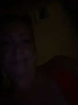 Snapshot of BellaBunny25 chatting on July 7, 4:37 am BellaBunny25 online show from July 7, 4:37 am