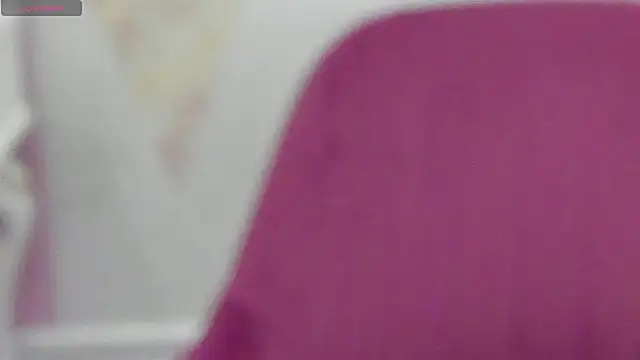 Snapshot of Nasty_lia1 chatting on December 16, 11:37 am Nasty lia1 online show from December 16, 11:37 am